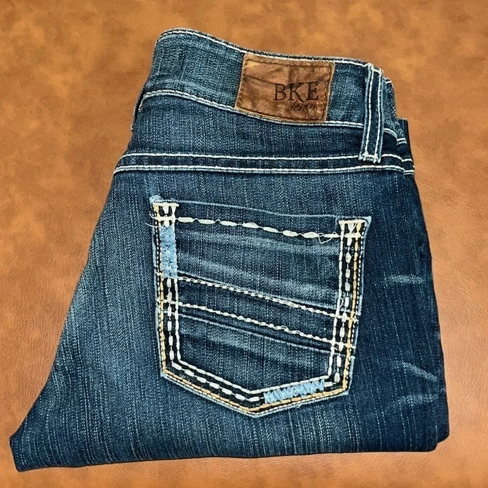 BKE Denim Culture Capri Mid Rise Size 26